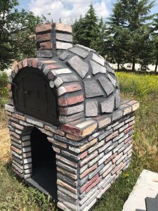 Traditional cooking Rustic oven ,Homemade pizza oven